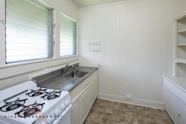 Foto del edificio - 2680 E Manoa Rd