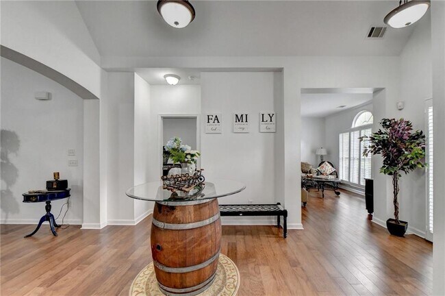 Foto del edificio - 3980 Lost Oak Ct