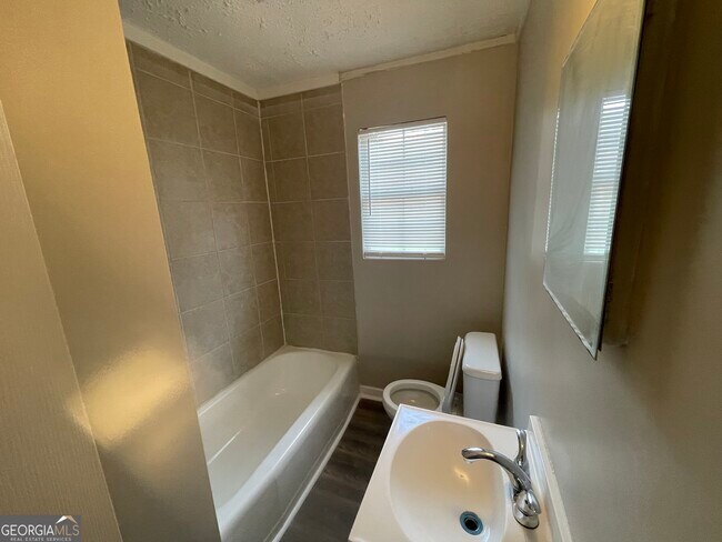 Foto del edificio - 3620 Earl St