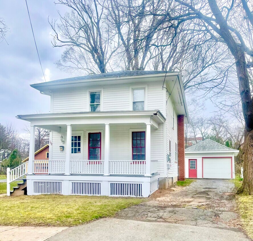 179 Erie St, Brockport, NY 14420 House Rental in Brockport, NY