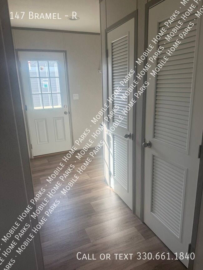 Building Photo - 147 Bramel-R