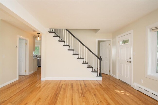 Building Photo - 64 Holliston Ave