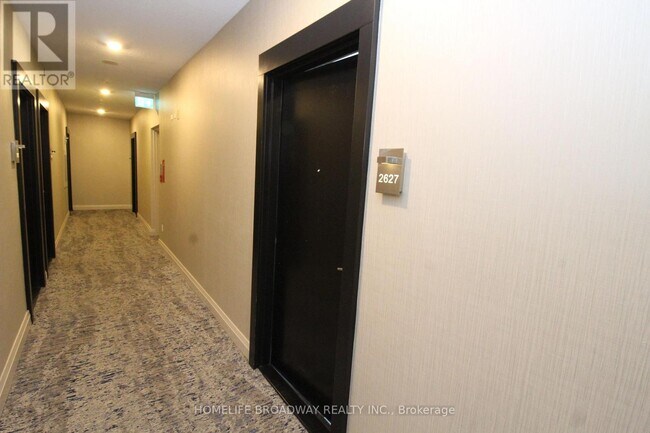 Photo du bâtiment - 165 Legion Rd N