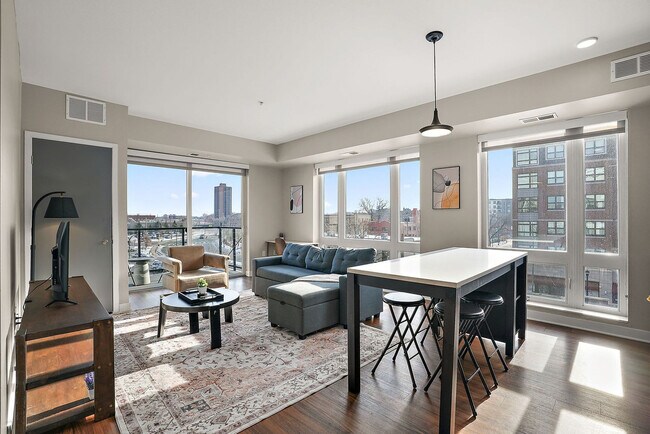 Foto del edificio - 1410 Nicollet Ave