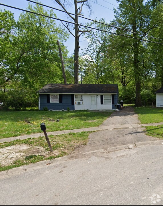 Park Forest Apartments under 800 Louisville, KY 2 Rentals