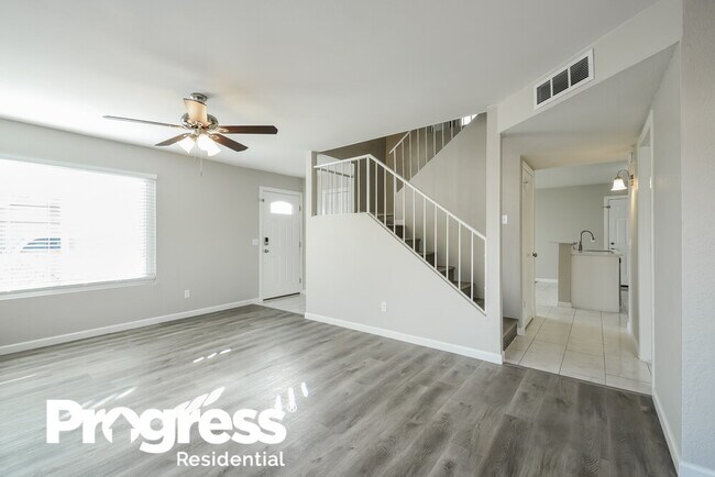 Foto del edificio - 8720 W John Cabot Rd