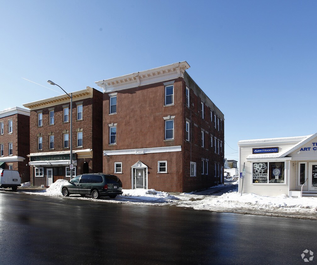 Primary Photo - 266 Washington St