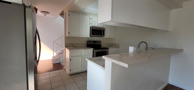 Foto del edificio - 2306 Harriman Ln