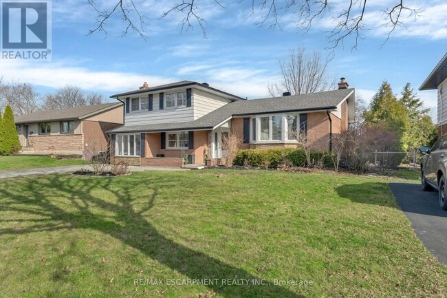 Building Photo - 192 Delmar Dr