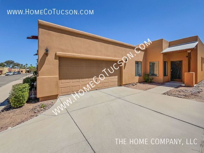 Building Photo - 4132 E Calle Marfil: Three Bedroom Home wi...