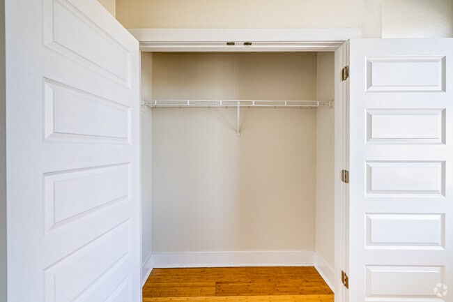 2BR, 2BA - 1,180SF - Second Closet - Raven Place