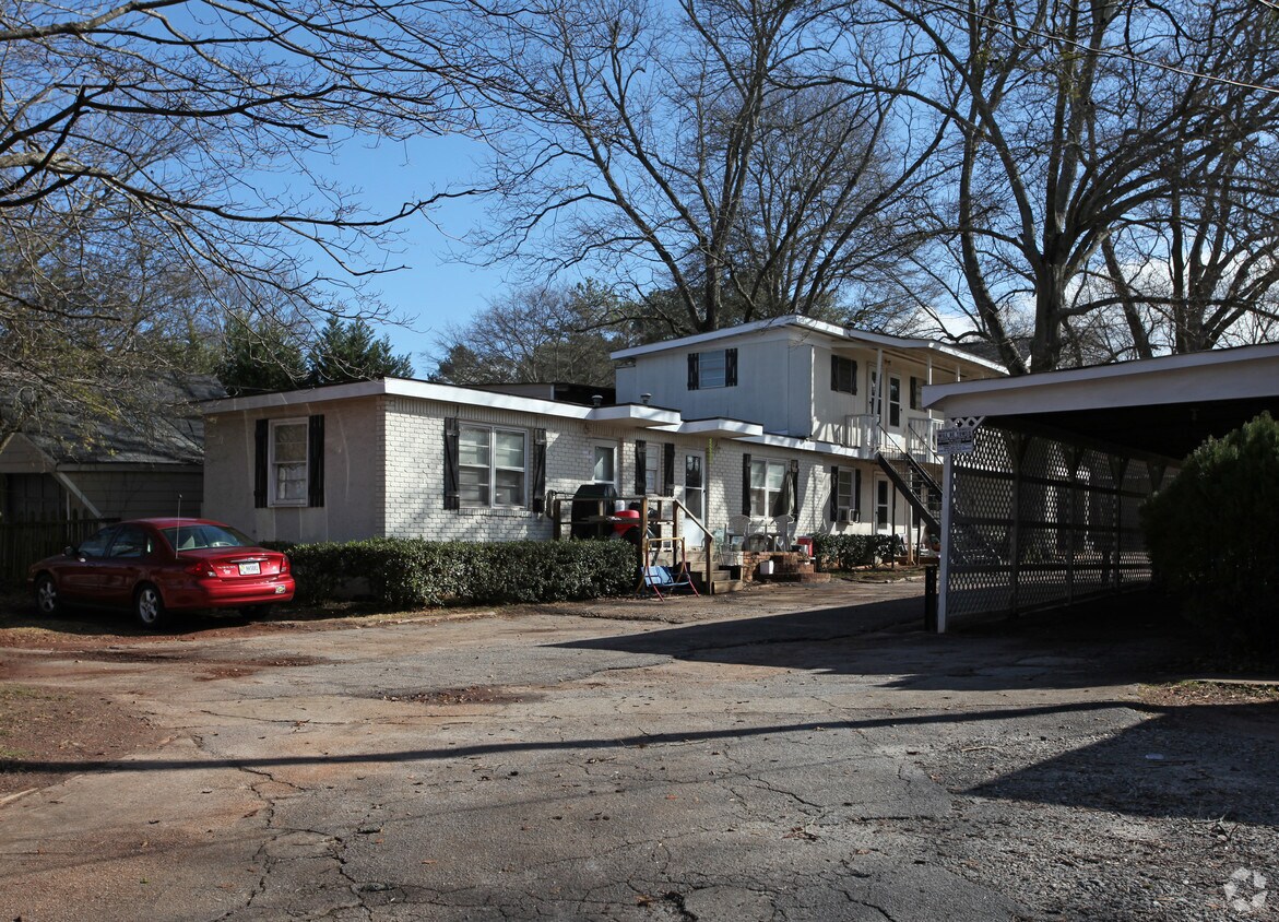 Building Photo - 816 N Clayton St