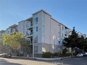 Building Photo - 111 S De Lacey Ave