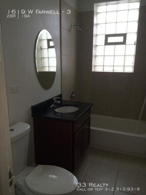 Foto del edificio - 1619 W Farwell Ave
