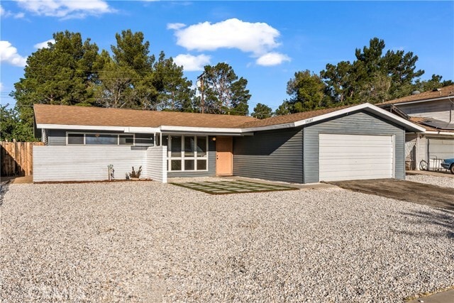 Building Photo - 14147 Arrowhead Dr