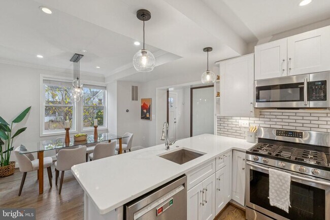 Foto del edificio - 5629 8th St NW