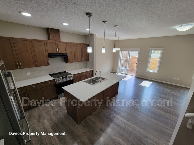 Building Photo - 4433 Annett Common SW