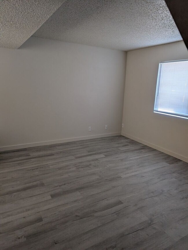 Foto del edificio - Newly Remodeled Townhouse