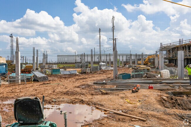 Construcción 8/23/2022 - Meridia 1001