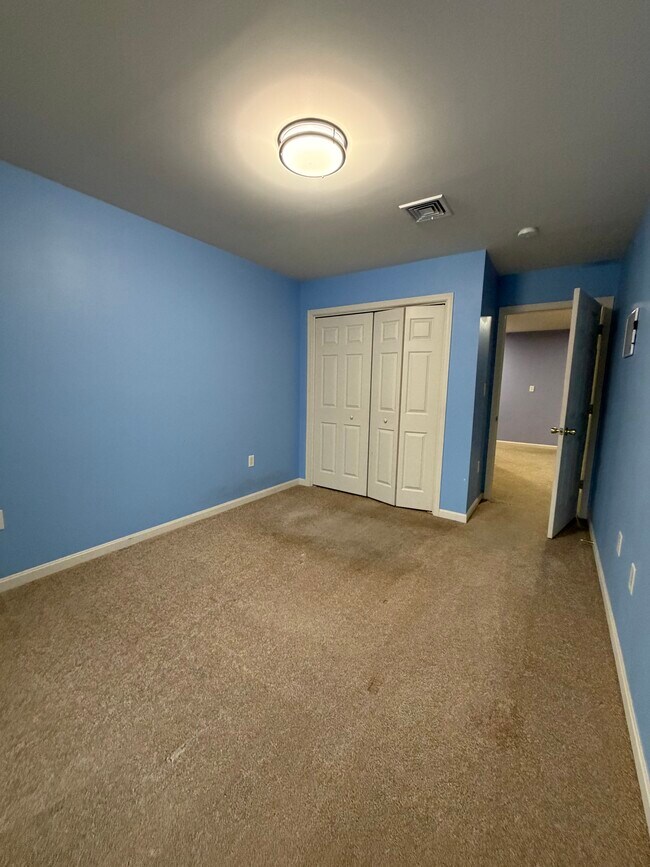 Foto del edificio - 504 W Perry St