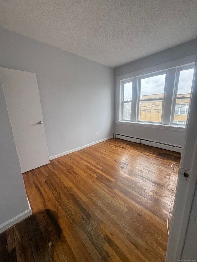 Foto del edificio - 335 Wells St