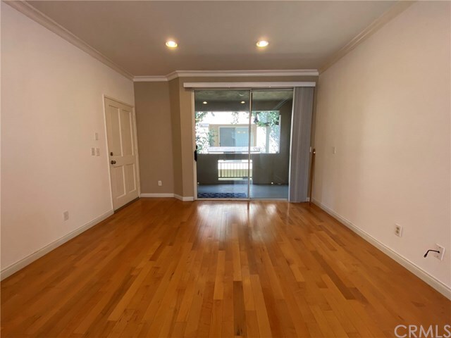 Foto del edificio - 21415 S Vermont Ave