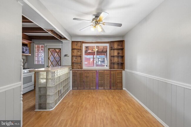 Building Photo - 7731 Eastdale Rd