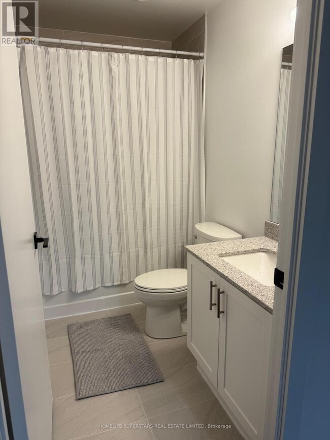 Building Photo - 2782 Barton St E