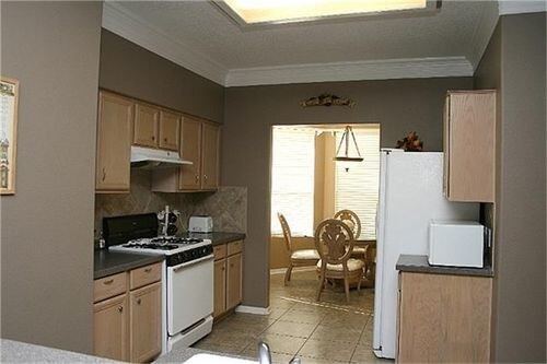 Building Photo - 22510 Hamlet Park Ct