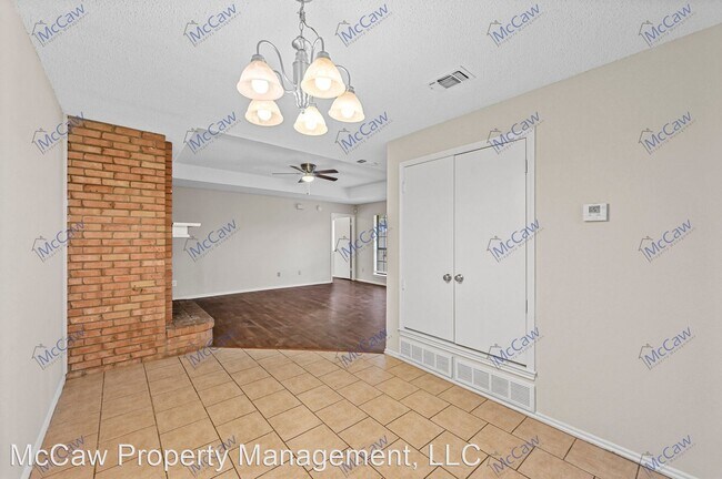 Foto del edificio - 2 br, 2 bath House - 6308 Peggy Dr