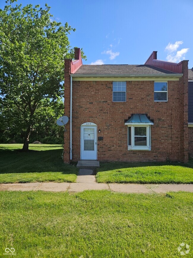 Building Photo - 6314 Commons Dr