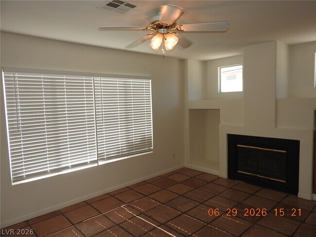 Building Photo - 742 Endicott Ct