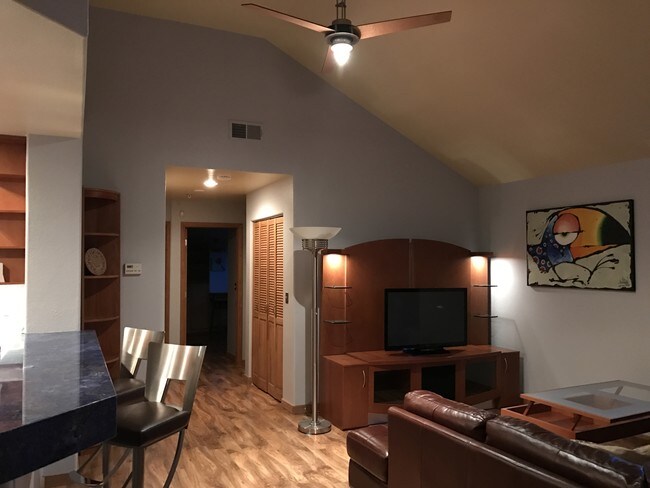 Building Photo - 167 San Pedro Cir