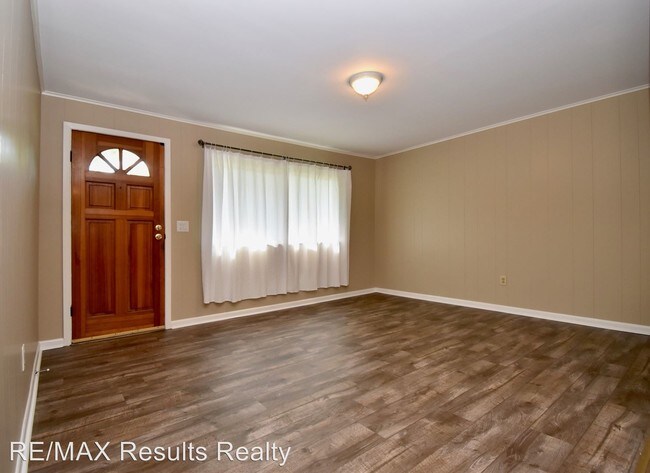Foto del edificio - 3 br, 2 bath House - 632 Firewood Rd