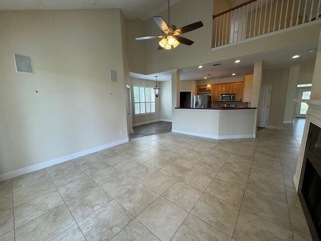 Building Photo - Spacious 4-Bedroom Home with Private Pool ...