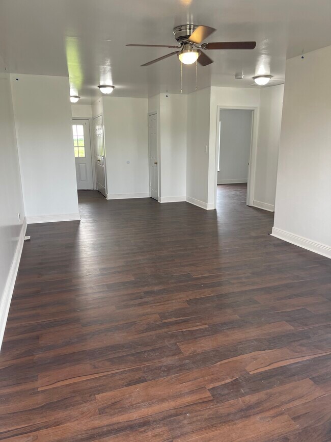 25 Lone Walnut Rd Unit 1, Callao, VA 22435 Apartments in Callao, VA