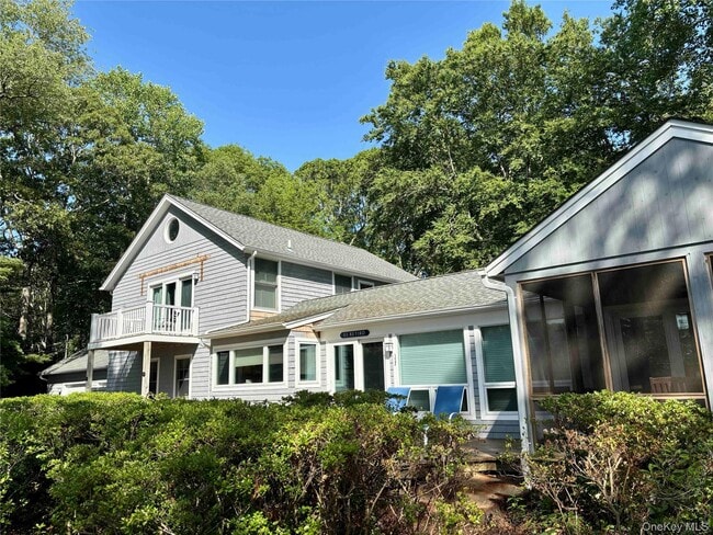 Building Photo - 440 Haywaters Rd