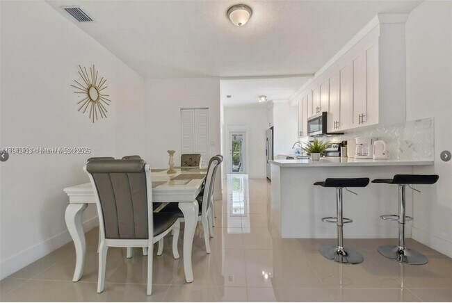 Foto del edificio - 4508 NW 1st Ave