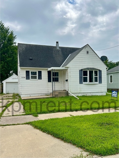 Primary Photo - 1109 3rd Ave NW