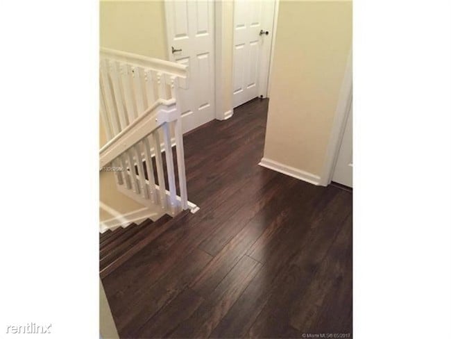 Building Photo - 4740 Grand Cypress Cir N