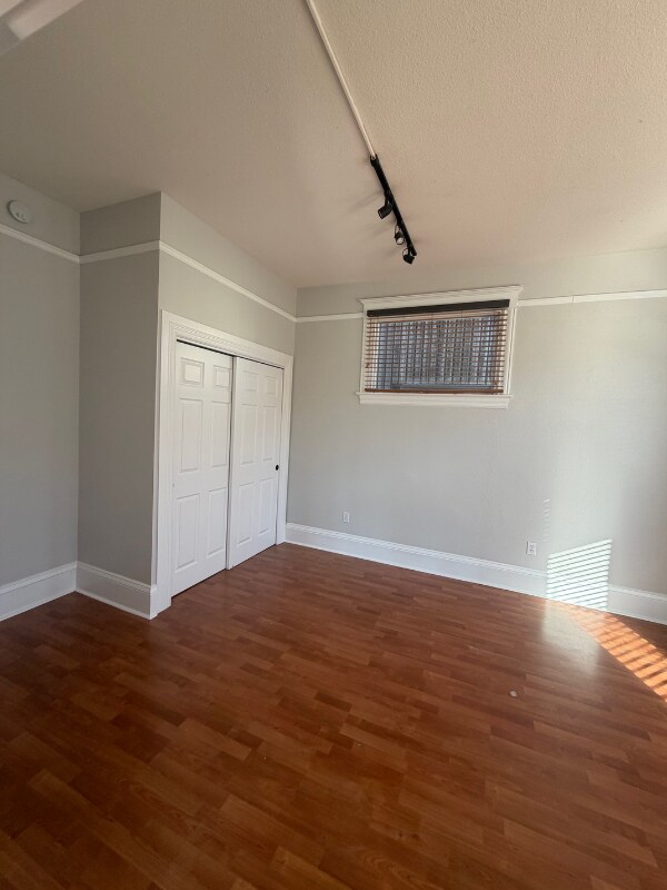 Foto del edificio - 1703 Bellevue Ave