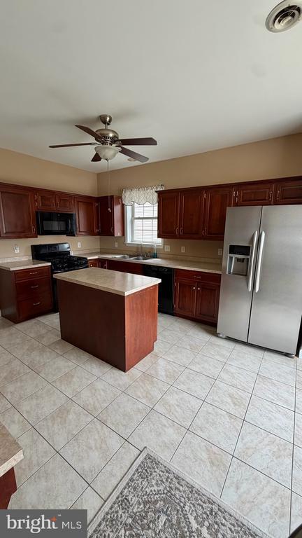 Building Photo - 226 Springmont Dr