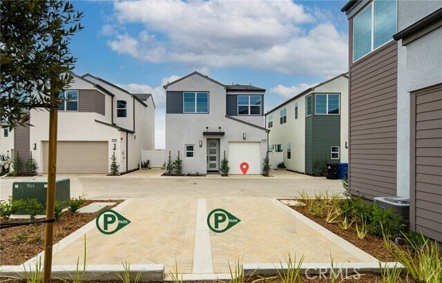 Building Photo - 4436 S Fairmount Pso