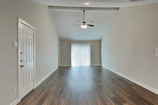 Foto del edificio - 16 W Bigelow Oak Ct