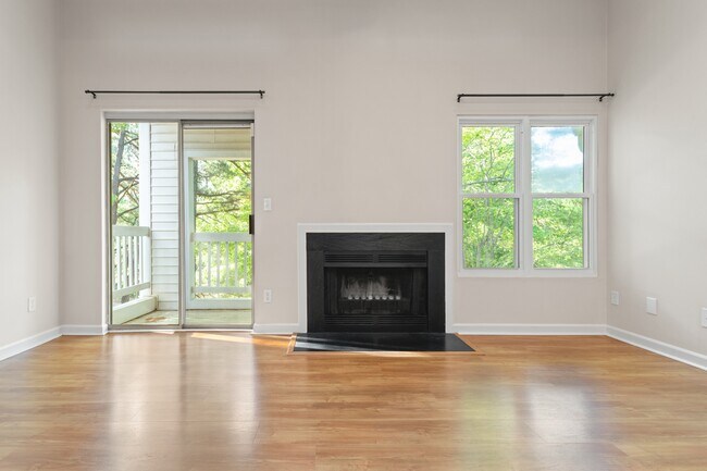 Foto del edificio - 6001 Winterpointe Ln