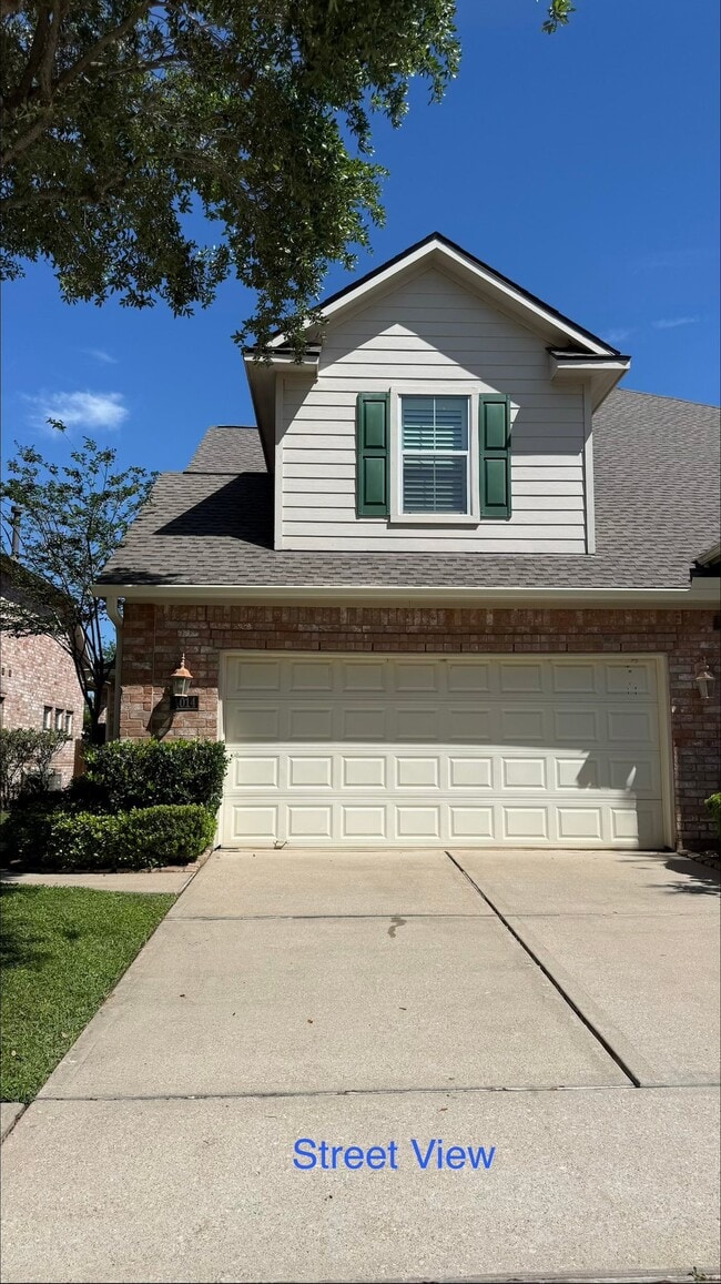 Foto del edificio - 4014 Waterford Ln