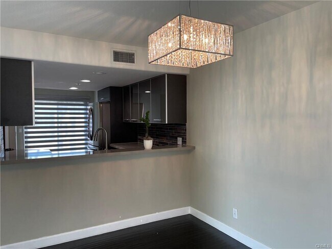 Foto del edificio - 1432 Barrington Way