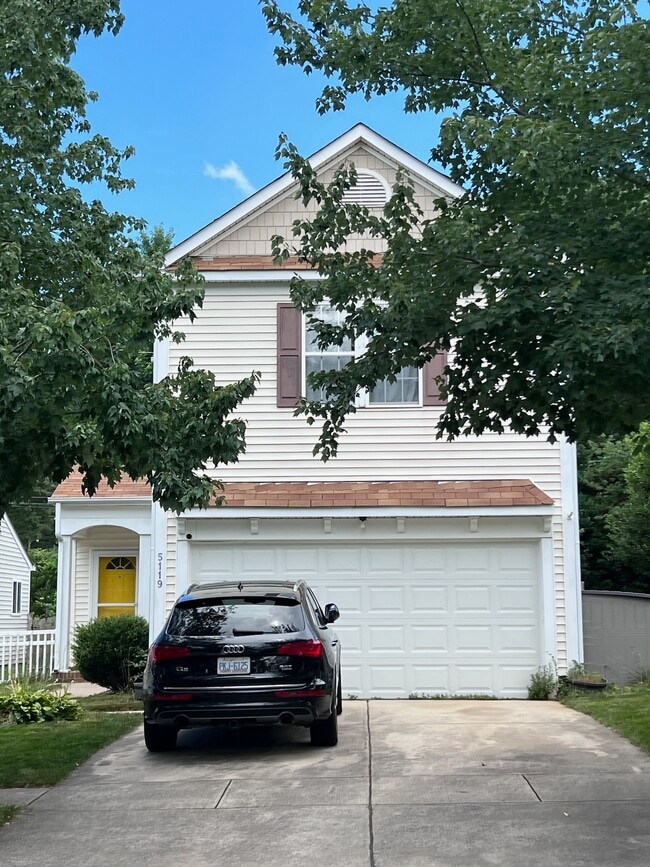 Building Photo - 5119 Silabert Ave