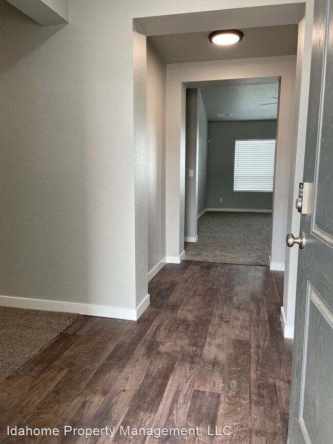Building Photo - 4 br, 2 bath House - 2348 N Cold Creek Ave
