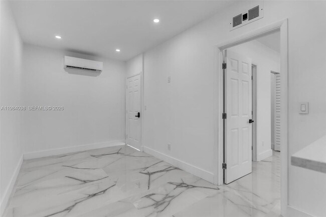 Foto del edificio - 14848 SW 180th St